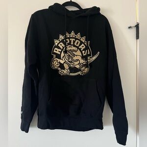Mitchell & Ness black Raptors sweatsuit with gold embroidered patches. Men’s L.